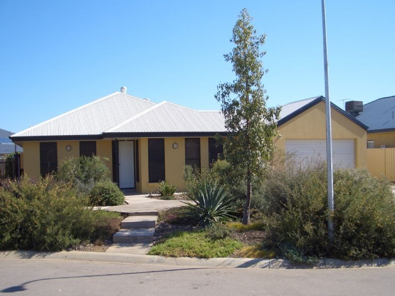 12 DEAKIN COURT, Wangaratta VIC 3677