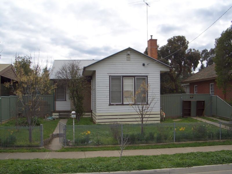 18 VINCENT ROAD, Wangaratta VIC 3677