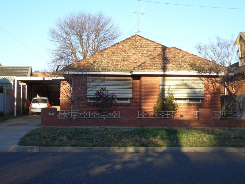18 ROGER STREET, Wangaratta VIC 3677