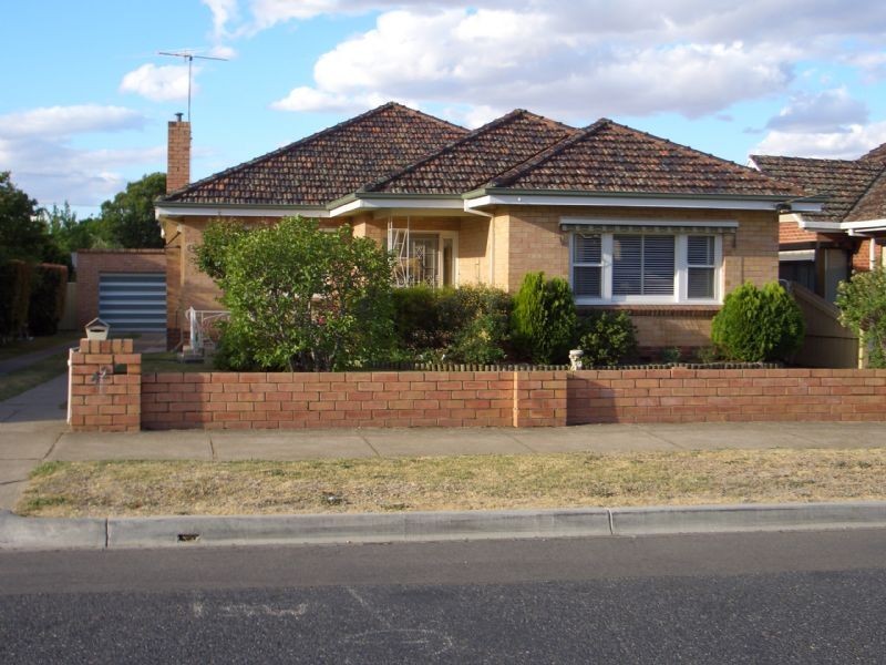 42 MEPUNGA AVE, Wangaratta VIC 3677