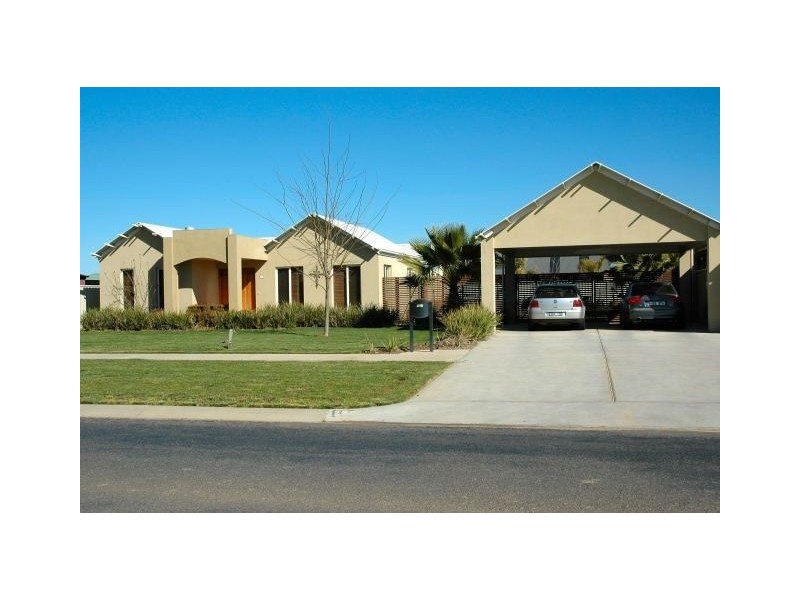 221 PHILLIPSON STREET, Wangaratta VIC 3677