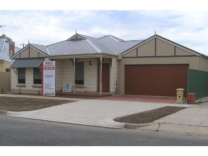 43  A MURDOCH ROAD, Wangaratta VIC 3677