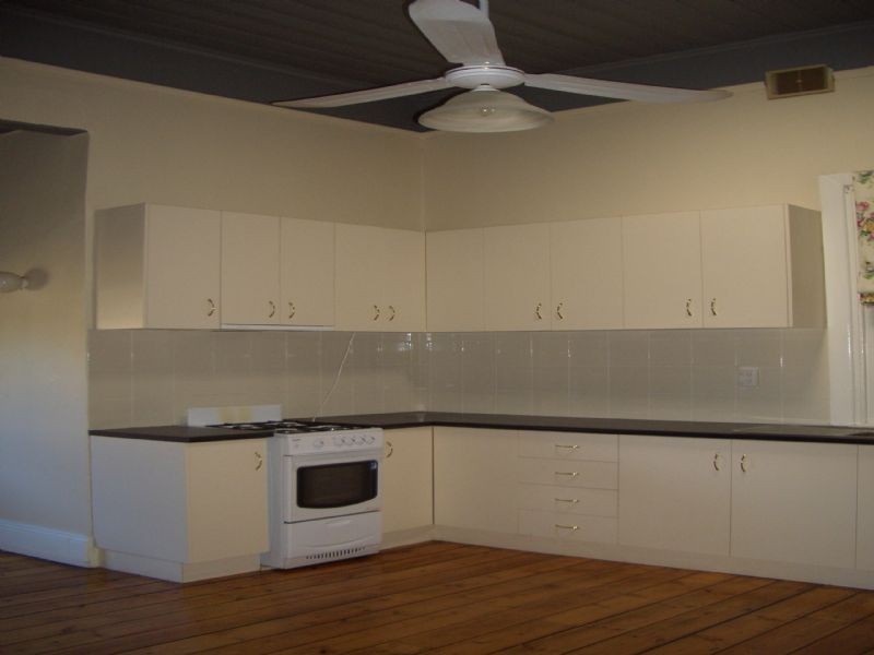 94 SISLEY AVENUE, Wangaratta VIC 3677