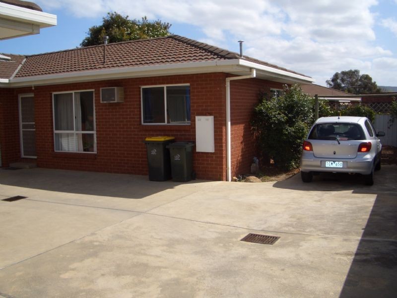 2/2 GRACE COURT, Wangaratta VIC 3677