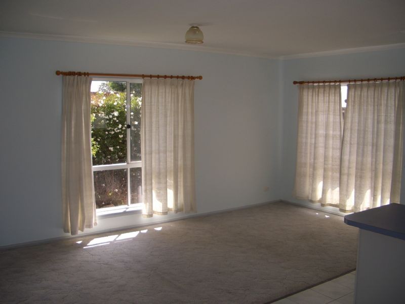 2/2 GRACE COURT, Wangaratta VIC 3677