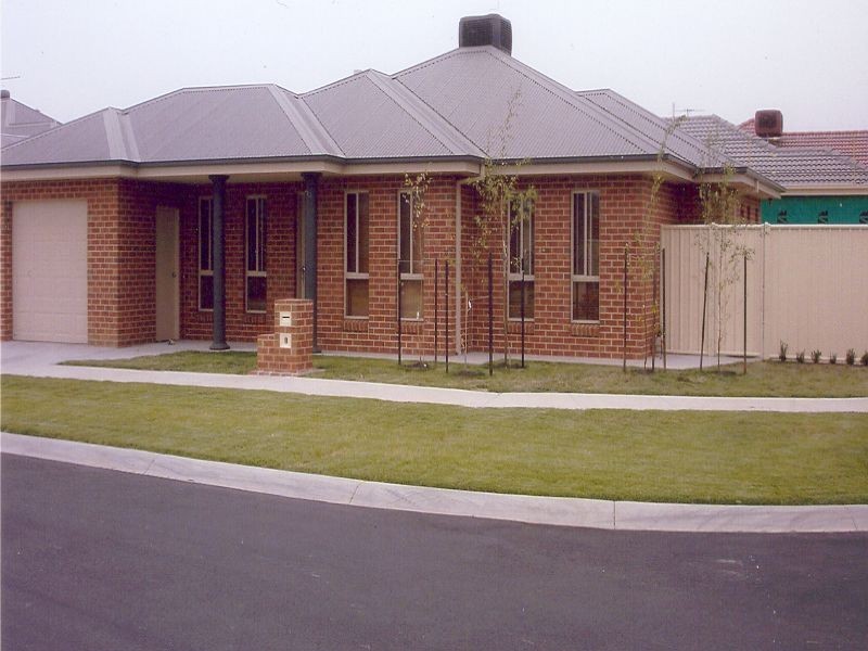 1 TREVOR DRIVE, Wangaratta VIC 3677
