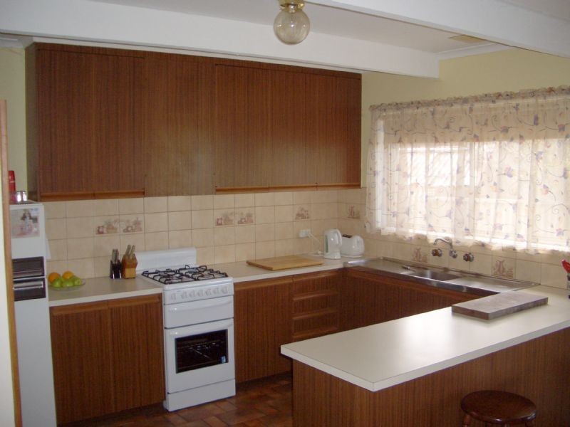 25 WENHAMS LANE, Wangaratta VIC 3677