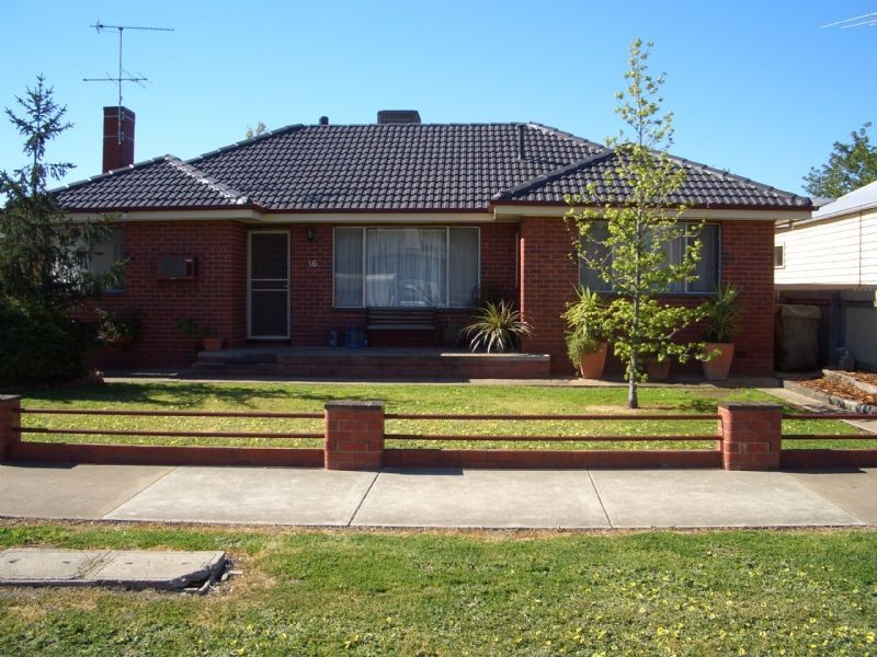 16 SISLEY AVENUE, Wangaratta VIC 3677