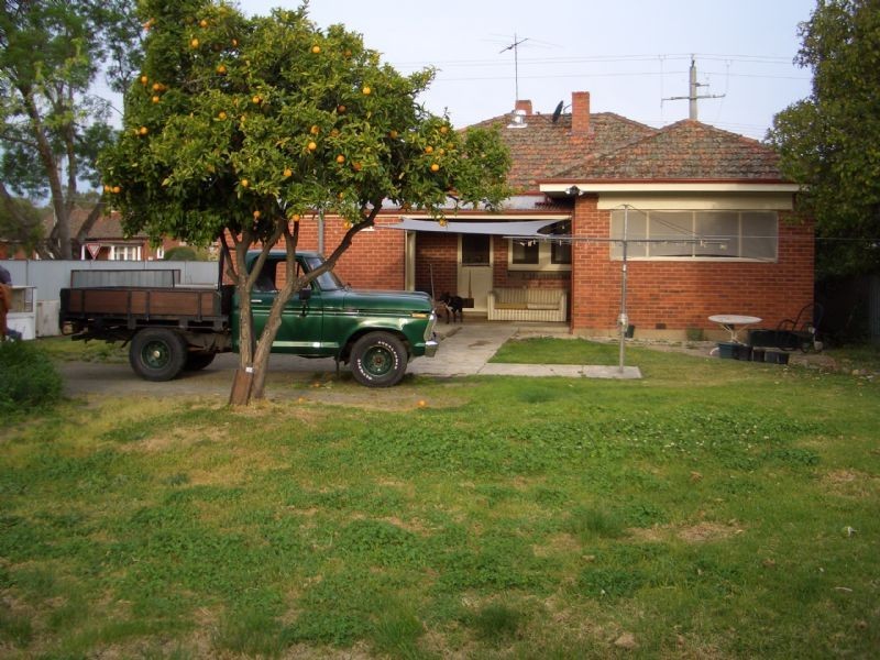 26 MURDOCH ROAD, Wangaratta VIC 3677
