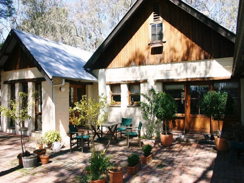 37 WIRRINYA AVENUE, Wangaratta VIC 3677