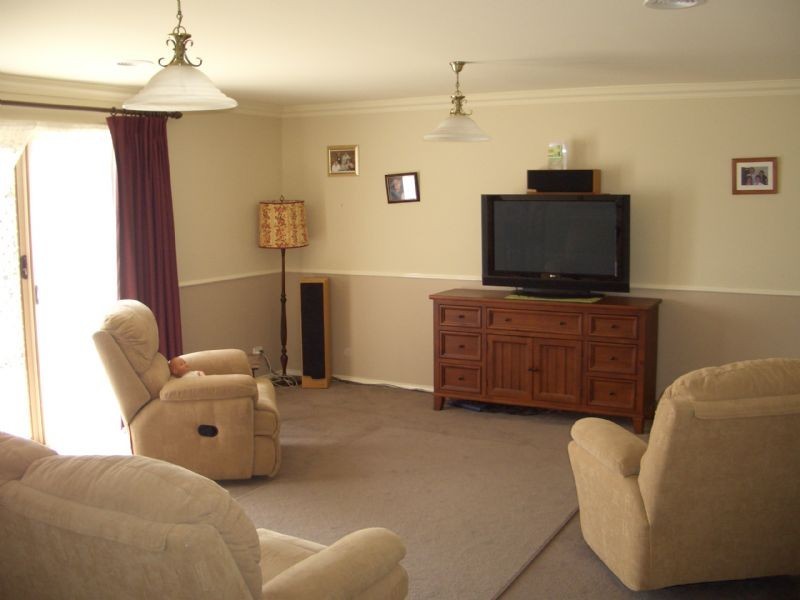 17 MILNES CREEK DRIVE, Wangaratta VIC 3677