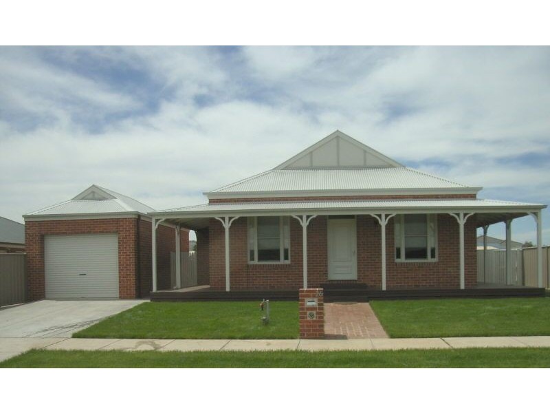 26 MONASH DRIVE , Wangaratta VIC 3677