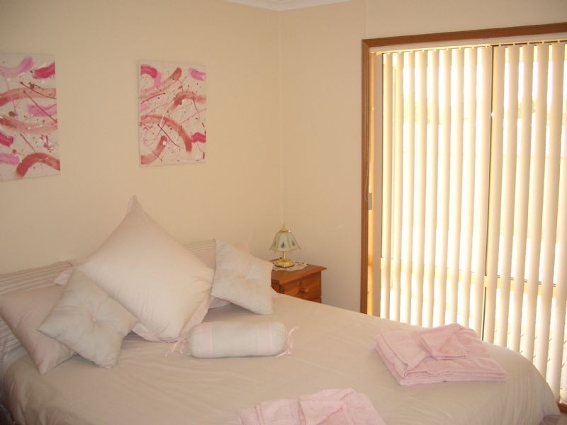 34 MILAWA/BOBINAWARRAH ROAD, Milawa VIC 3678