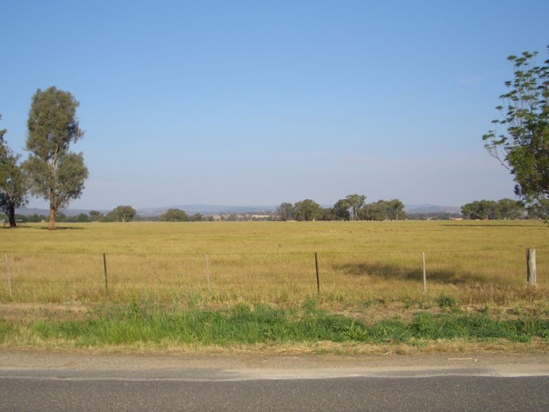 1/202 RIVER ROAD, Tarrawingee VIC 3678