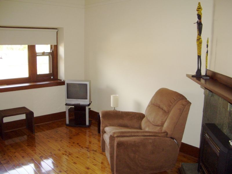 24 MURDOCH ROAD, Wangaratta VIC 3677