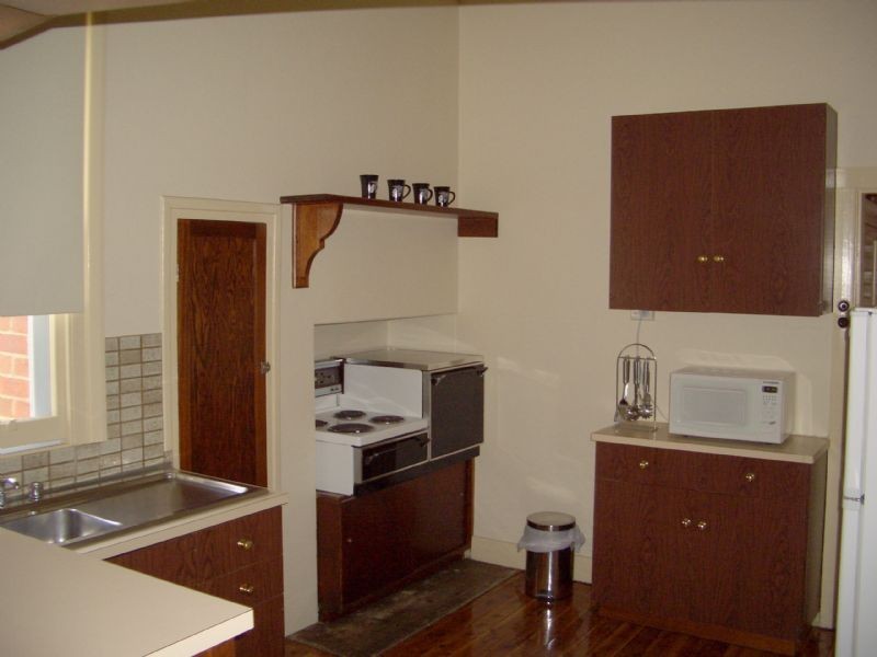 24 MURDOCH ROAD, Wangaratta VIC 3677