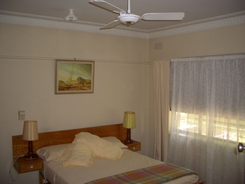 86  SWAN STREET, Wangaratta VIC 3677