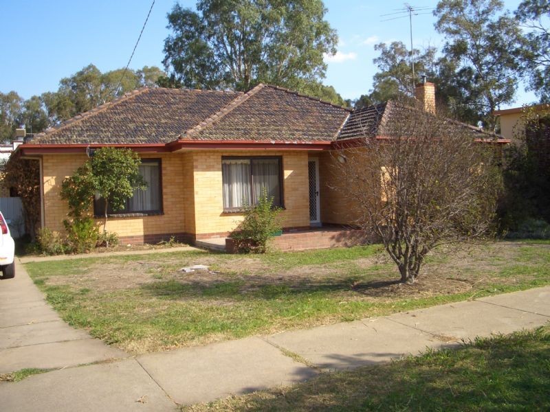 33 CRISP STREET, Wangaratta VIC 3677