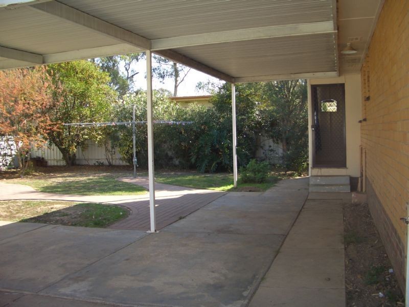 33 CRISP STREET, Wangaratta VIC 3677