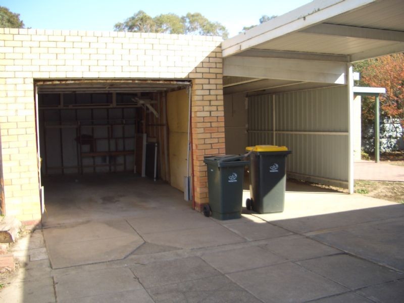 33 CRISP STREET, Wangaratta VIC 3677