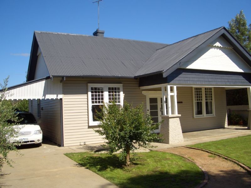 67 GREEN STREET, Wangaratta VIC 3677