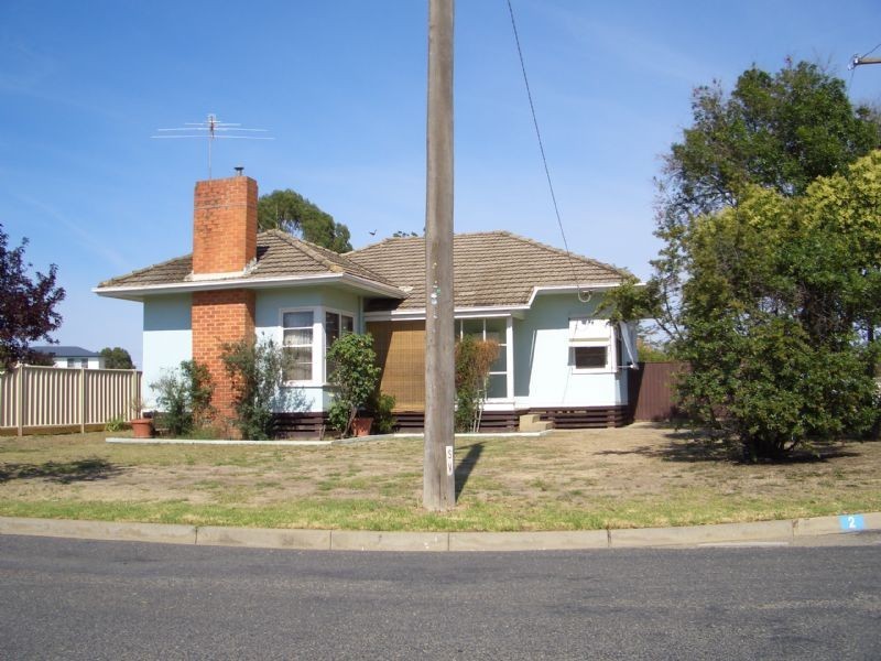 2 THOMSON STREET, Wangaratta VIC 3677