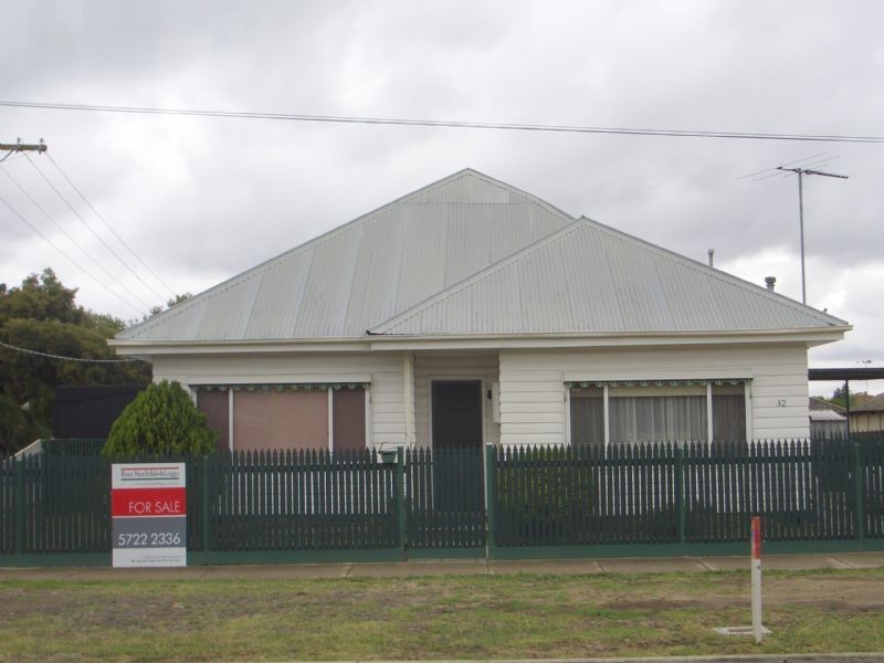 32 BRODIE STREET , Wangaratta VIC 3677