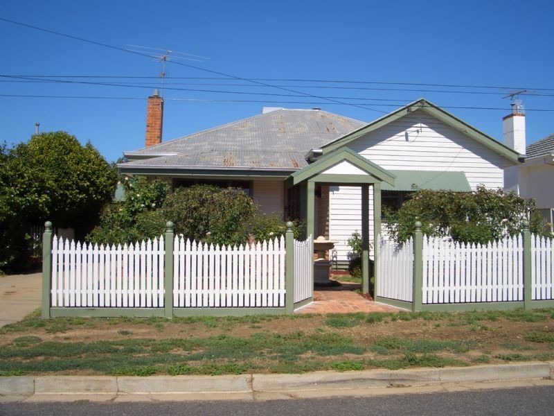 15 GEORGE STREET, Wangaratta VIC 3677