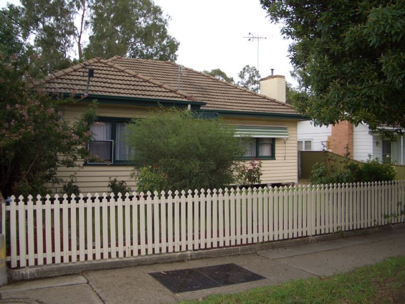 147 ROWAN STREET, Wangaratta VIC 3677