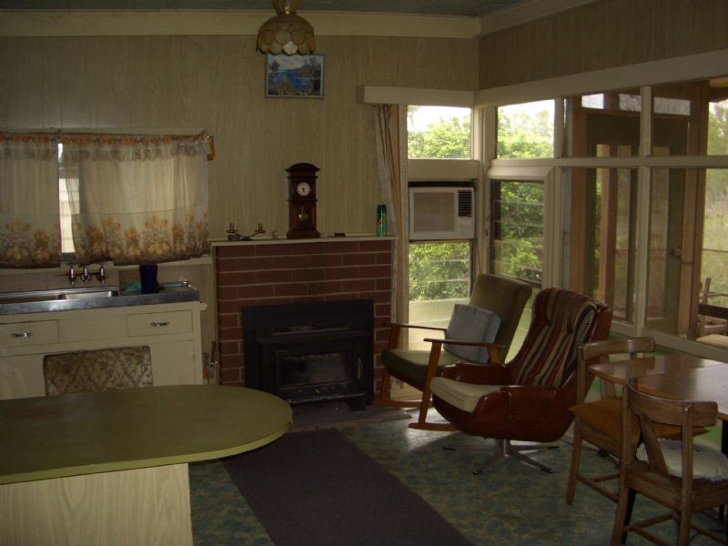 34  WILLIAMS STREET, Bundalong VIC 3730