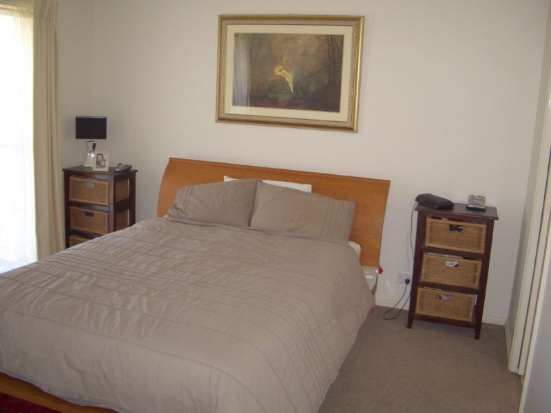 16 SWINBURNE DRIVE, Wangaratta VIC 3677