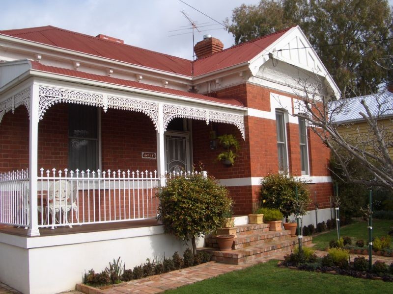73 ROWAN STREET, Wangaratta VIC 3677
