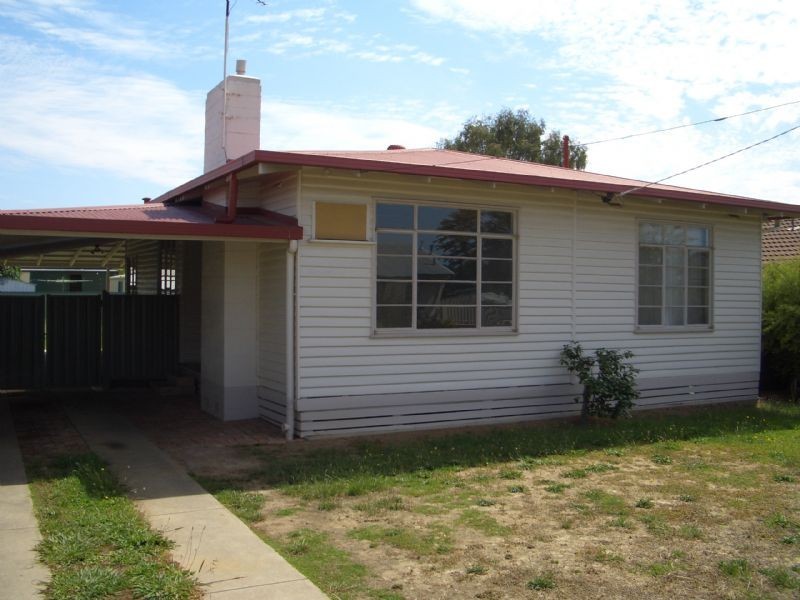 39 IRVING STREET, Wangaratta VIC 3677