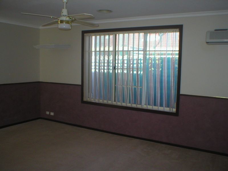 21 BARLEY COURT, Delahey VIC 3037