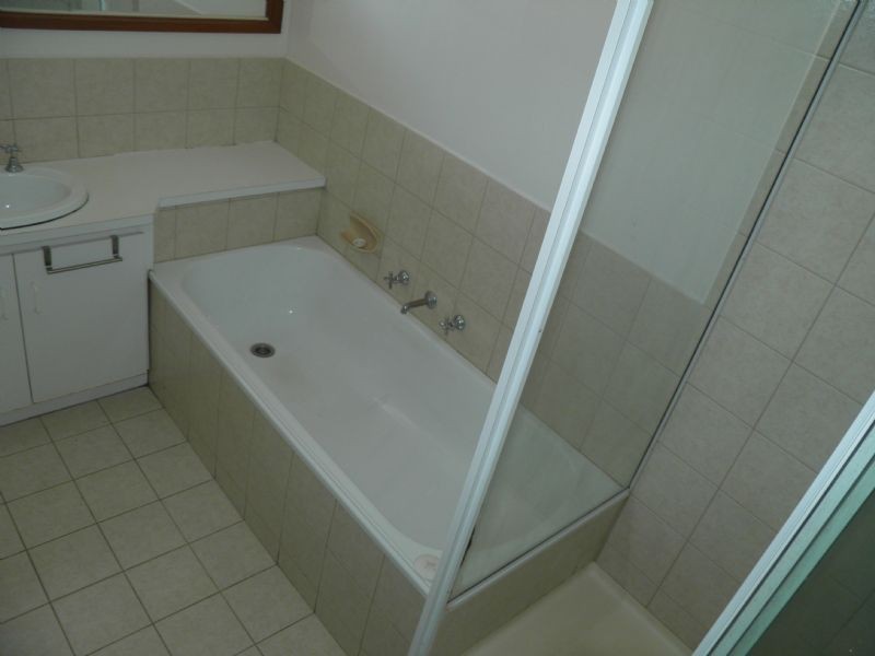 3/18 Adams Street, St Albans VIC 3021