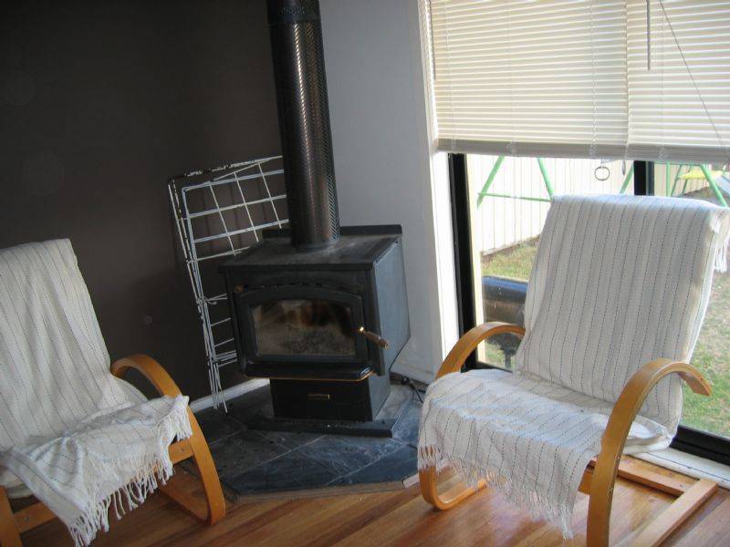 31 Magnolia Ave, Kings Park VIC 3021