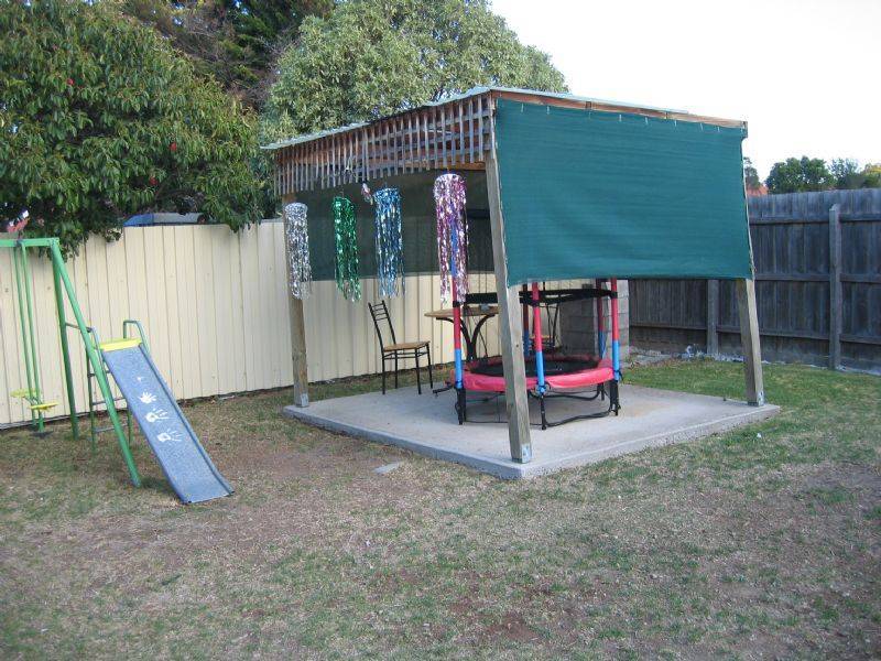 31 Magnolia Ave, Kings Park VIC 3021