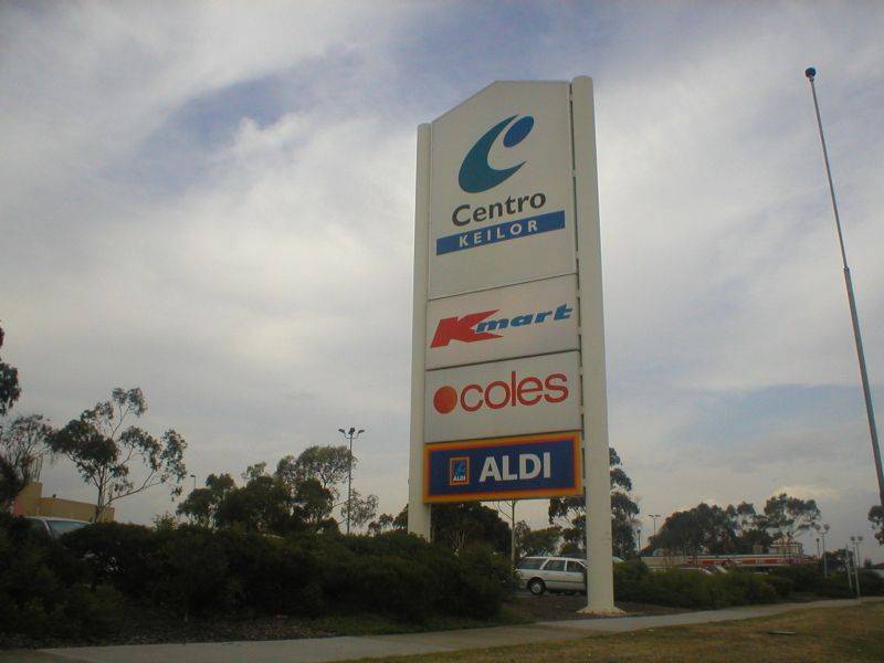 111 Taylors Road, St Albans VIC 3021