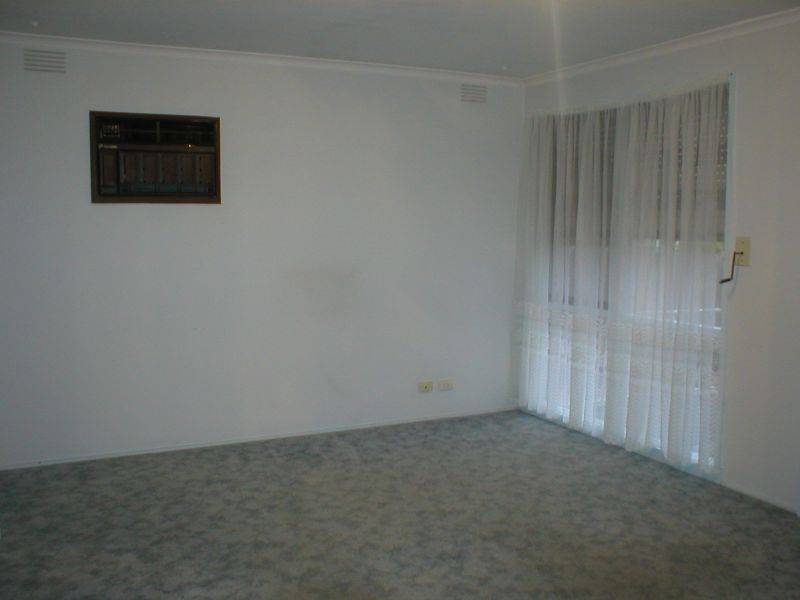 29 LOVELL DRIVE, St Albans VIC 3021