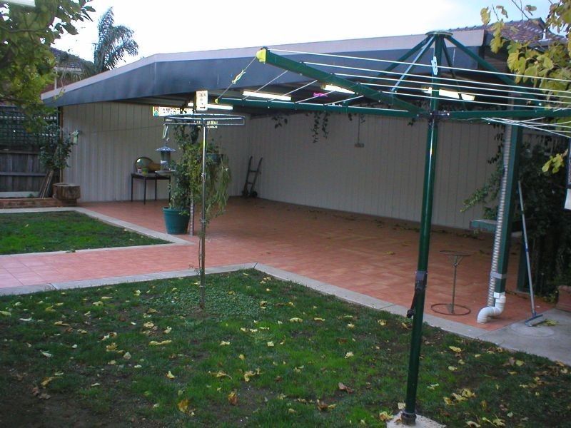 3 BELMONT AVEUNE, Keilor Downs VIC 3038