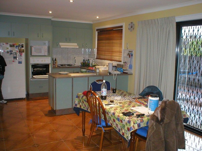 2/59 LESTER AVE, St Albans VIC 3021