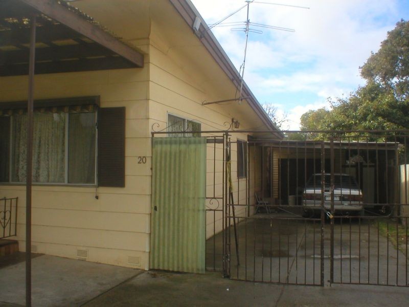 20 McArthur Ave, St Albans VIC 3021