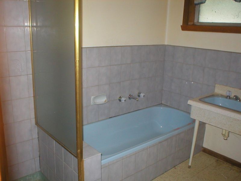 83 KINGS ROAD, Kings Park VIC 3021