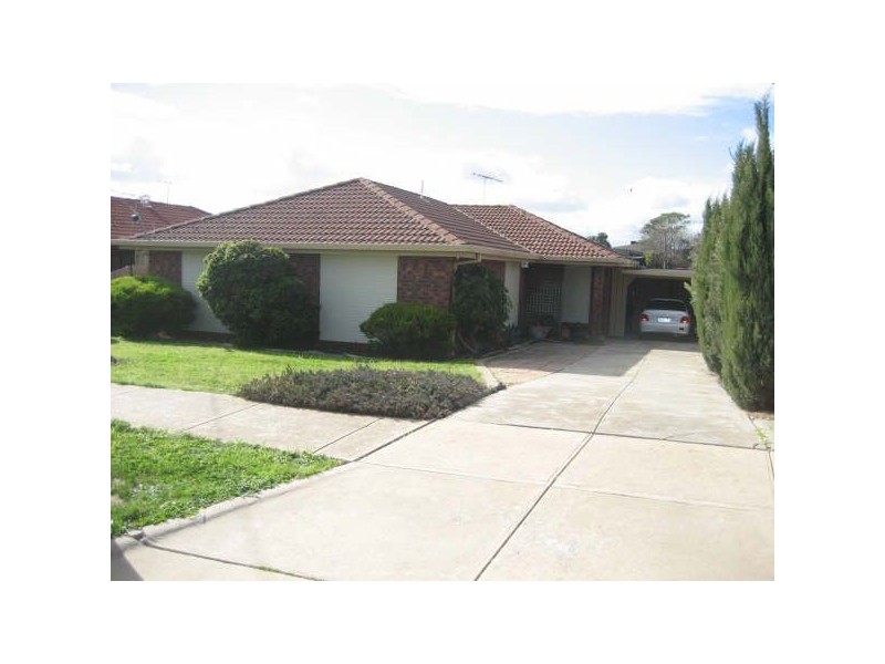 142 Gillespie Road, Kings Park VIC 3021