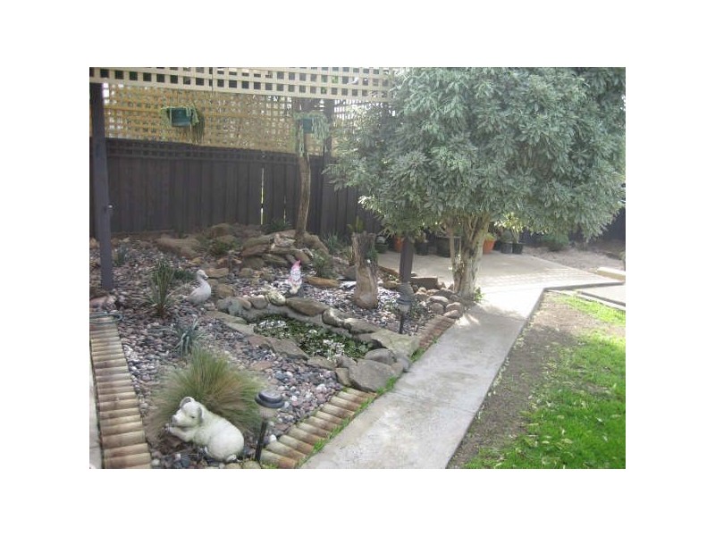 142 Gillespie Road, Kings Park VIC 3021