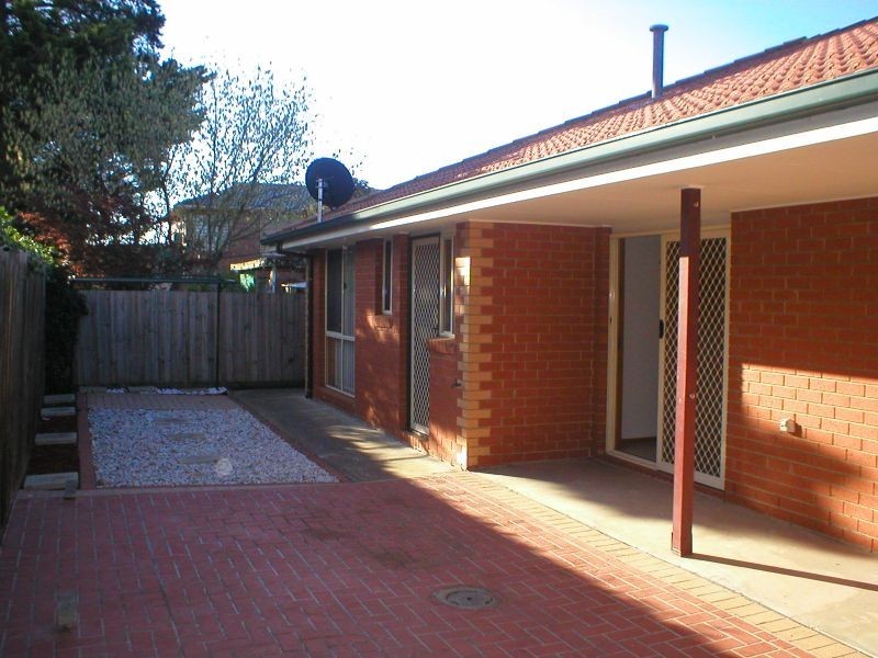 2/281 Sunshine Ave, Kealba VIC 3021