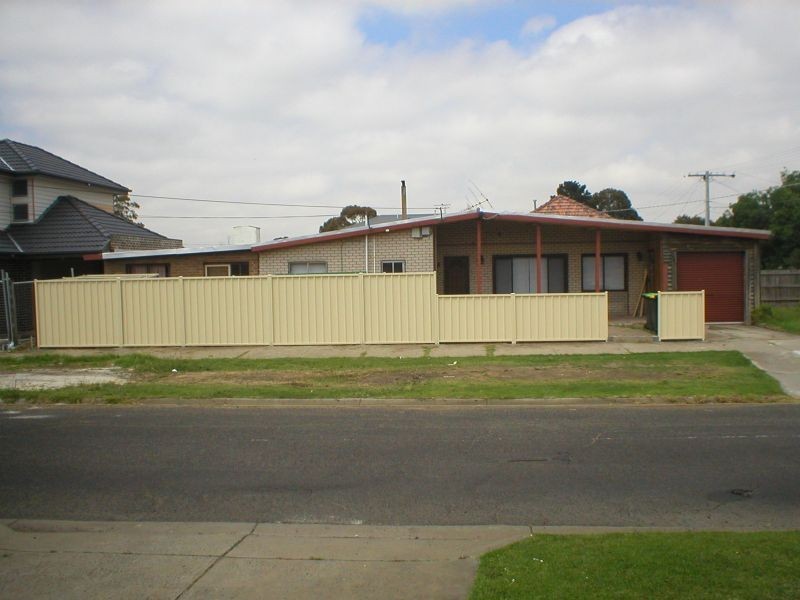 98 Theodore Street, St Albans VIC 3021