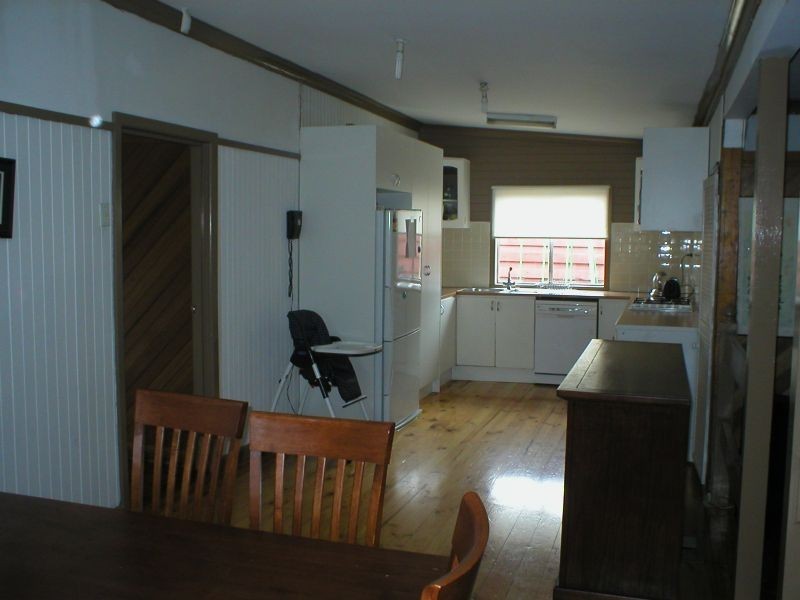 98 Theodore Street, St Albans VIC 3021