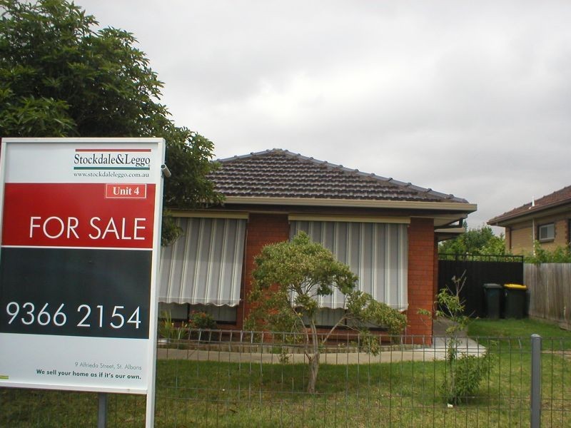 4/7-9 DISRAELI, St Albans VIC 3021