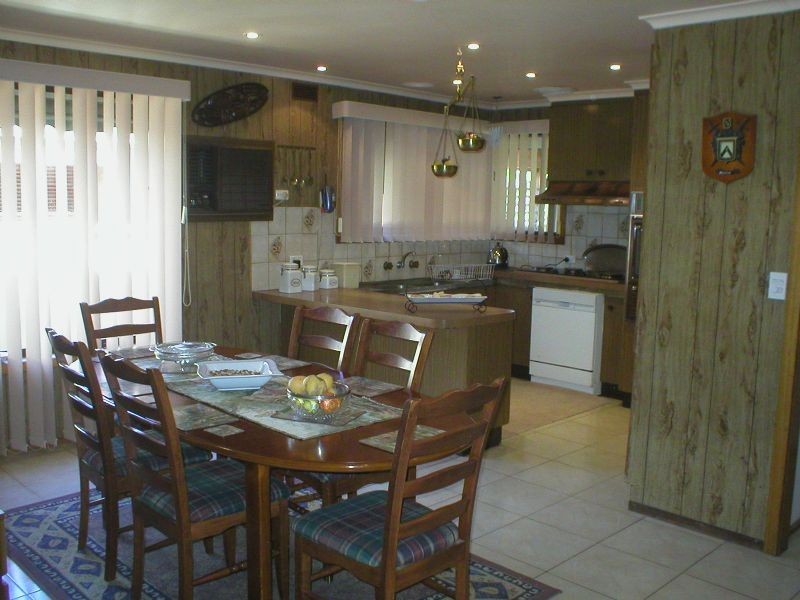 29 HELEN STREET, St Albans VIC 3021